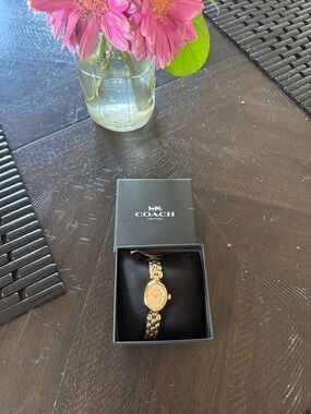 Coach Gold Tone Linked Bracelet Watch